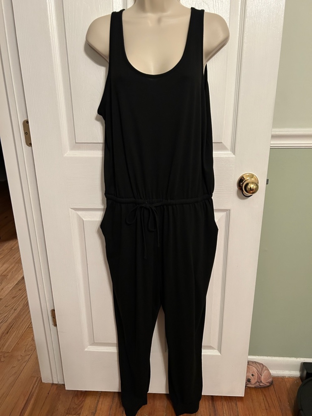 ReoRia Black Sleeveless Jumpsuit with Elastic Waist